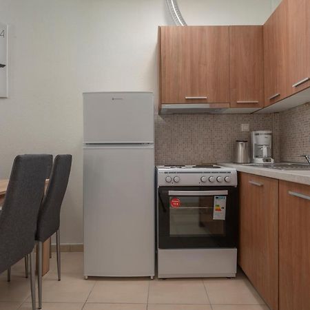 Kosmos Sevice Apartment Family City Center 4A Salonicco Esterno foto